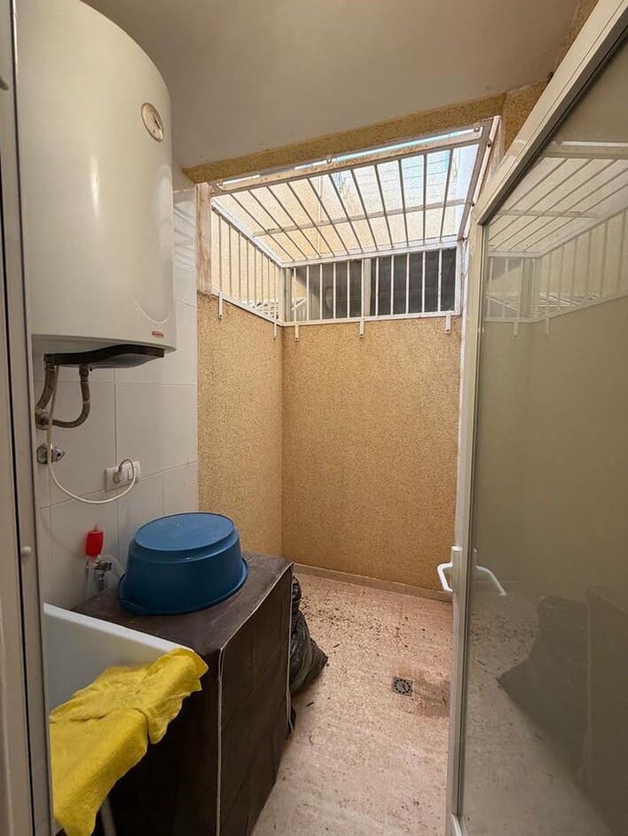 Chalet de 2 habitaciones en Santa Pola en venta con piscina garaje - 199.900 € (Ref: 10184397)