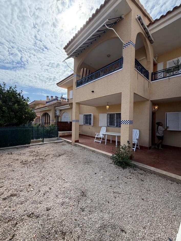 Chalet de 2 habitaciones en Santa Pola en venta con piscina garaje - 199.900 € (Ref: 10184397)