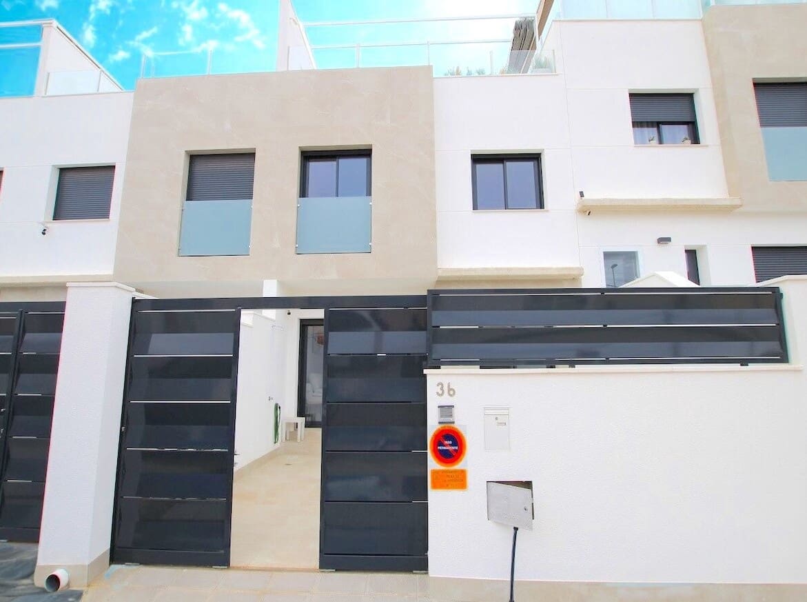 3 quarto Moradia para venda em Pilar de la Horadada com piscina garagem - 320 000 € (Ref: 10184401)