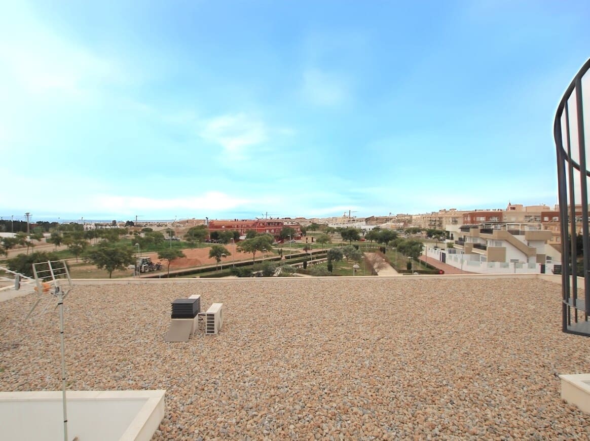 3 quarto Moradia para venda em Pilar de la Horadada com piscina garagem - 320 000 € (Ref: 10184401)