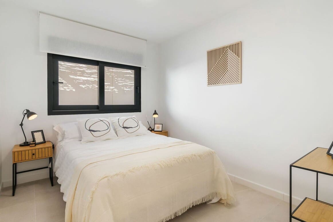Chalet de 3 habitaciones en Torrevieja en venta con piscina garaje - 459.000 € (Ref: 10184408)