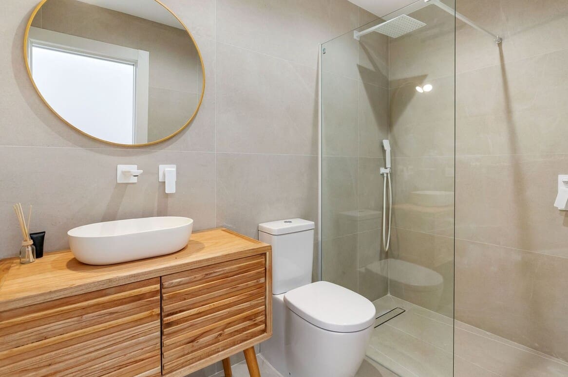Chalet de 3 habitaciones en Torrevieja en venta con piscina garaje - 459.000 € (Ref: 10184408)