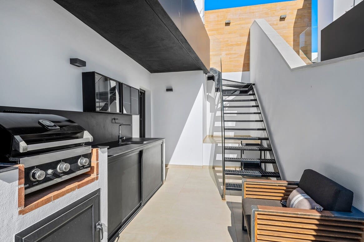 3 sovrum Lägenhet till salu i Orihuela Costa med pool garage - 639 000 € (Ref: 10184409)