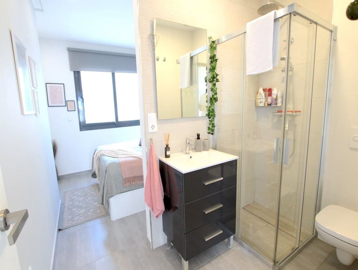 3 makuuhuone Omakotitalo myytävänä paikassa Benijofar mukana uima-altaan - 324 950 € (Ref: 10185353)