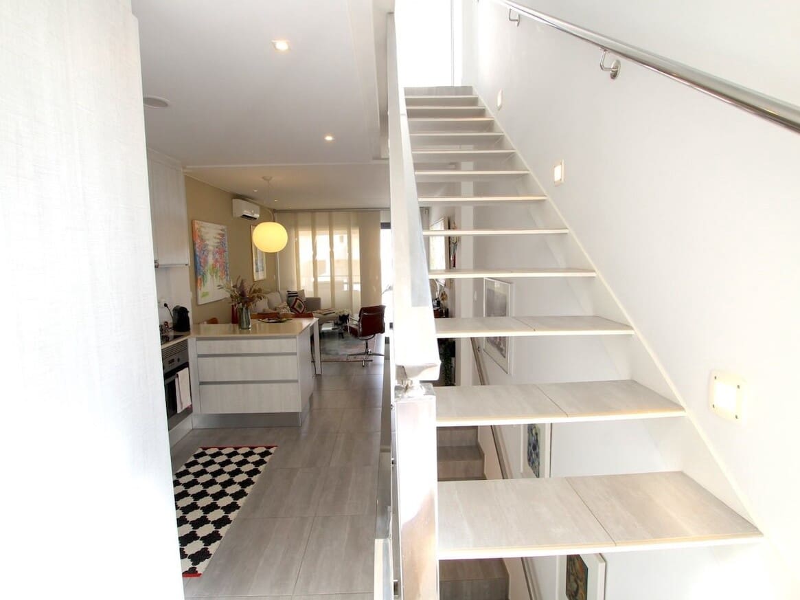 3 makuuhuone Omakotitalo myytävänä paikassa Benijofar mukana uima-altaan - 324 950 € (Ref: 10185353)