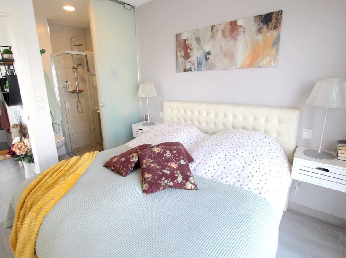 3 makuuhuone Omakotitalo myytävänä paikassa Benijofar mukana uima-altaan - 324 950 € (Ref: 10185353)