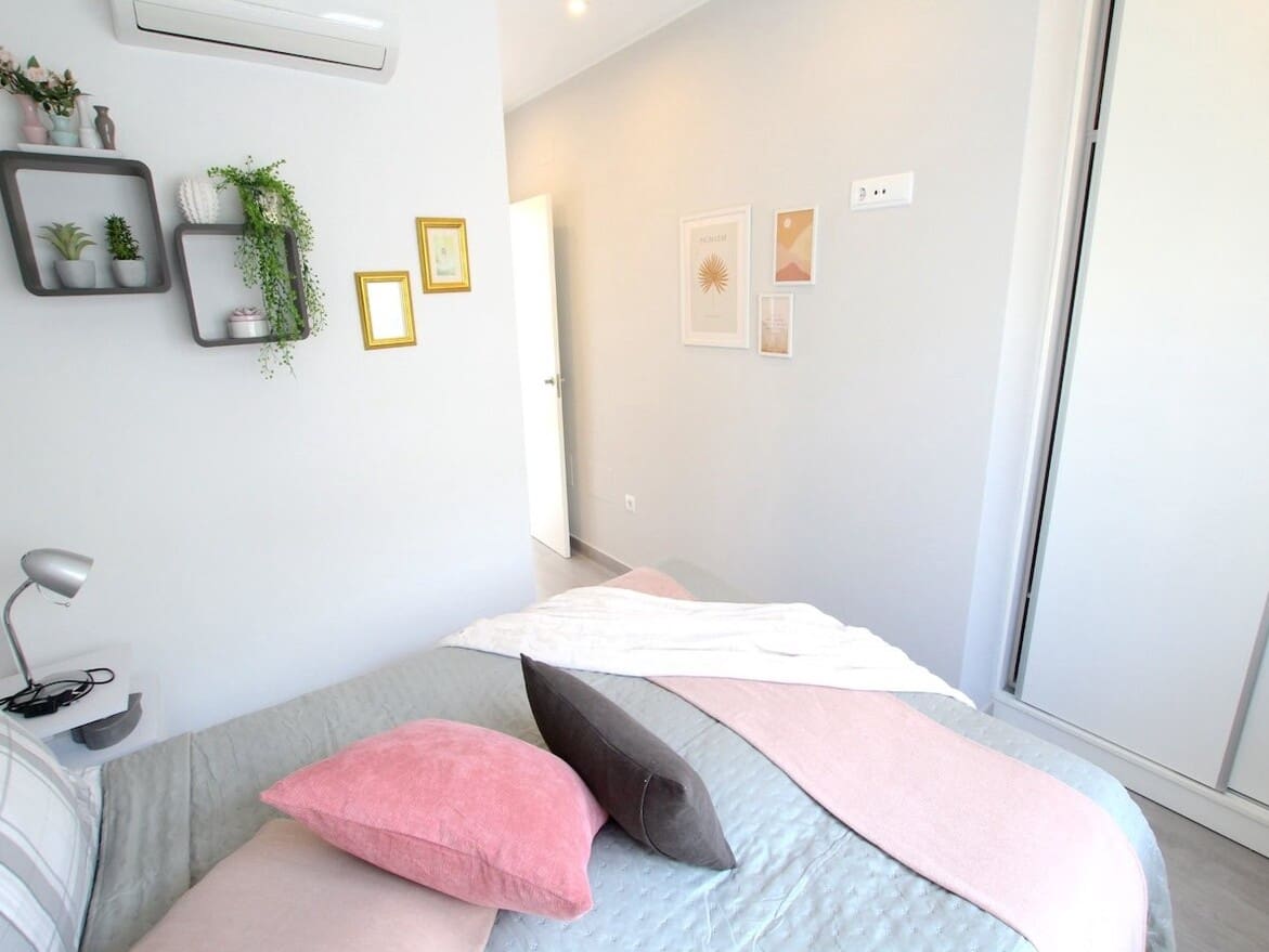 3 makuuhuone Omakotitalo myytävänä paikassa Benijofar mukana uima-altaan - 324 950 € (Ref: 10185353)