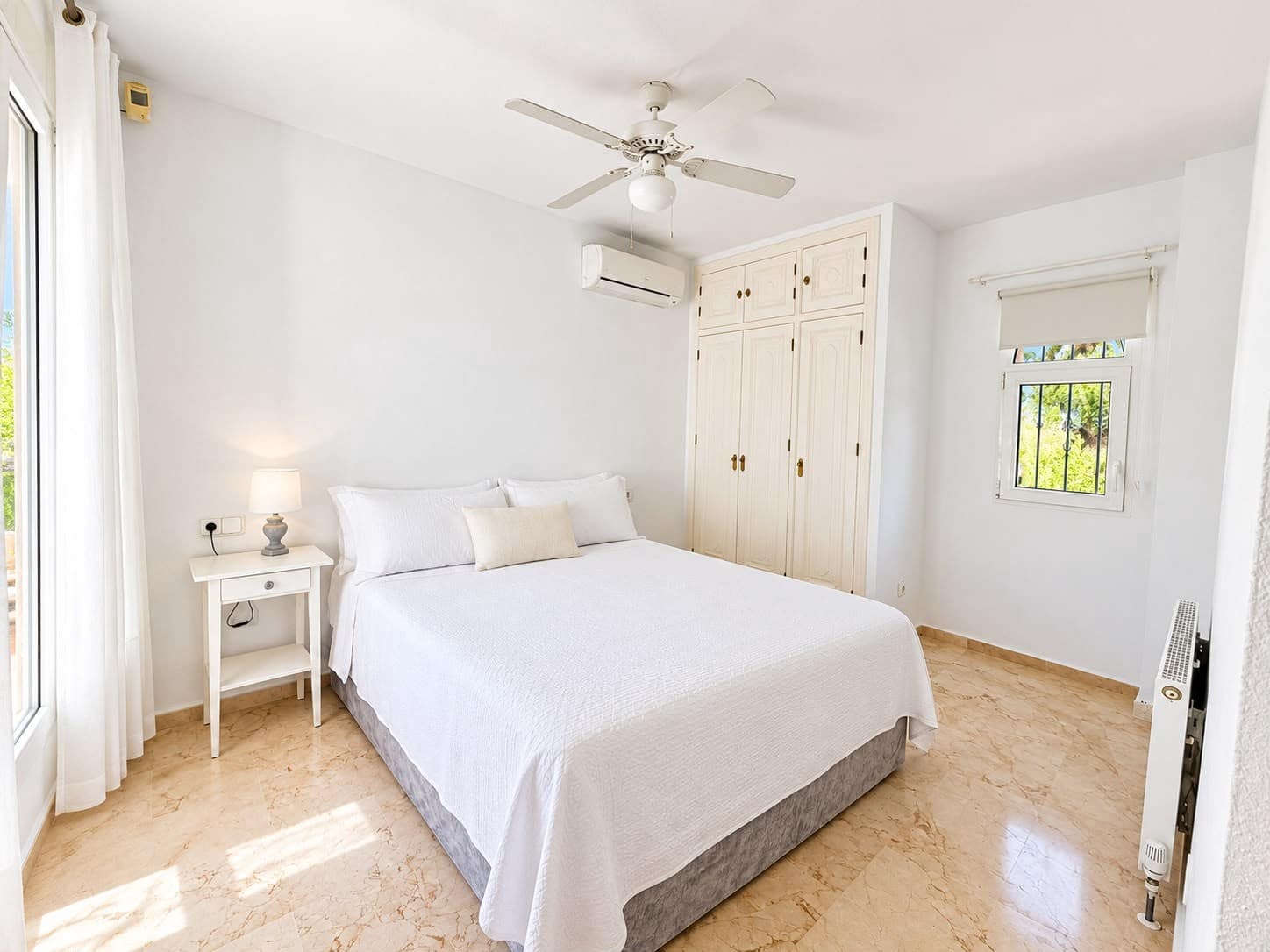 5 chambre Villa/Maison à vendre à Orihuela Costa avec piscine garage - 645 000 € (Ref: 10186711)