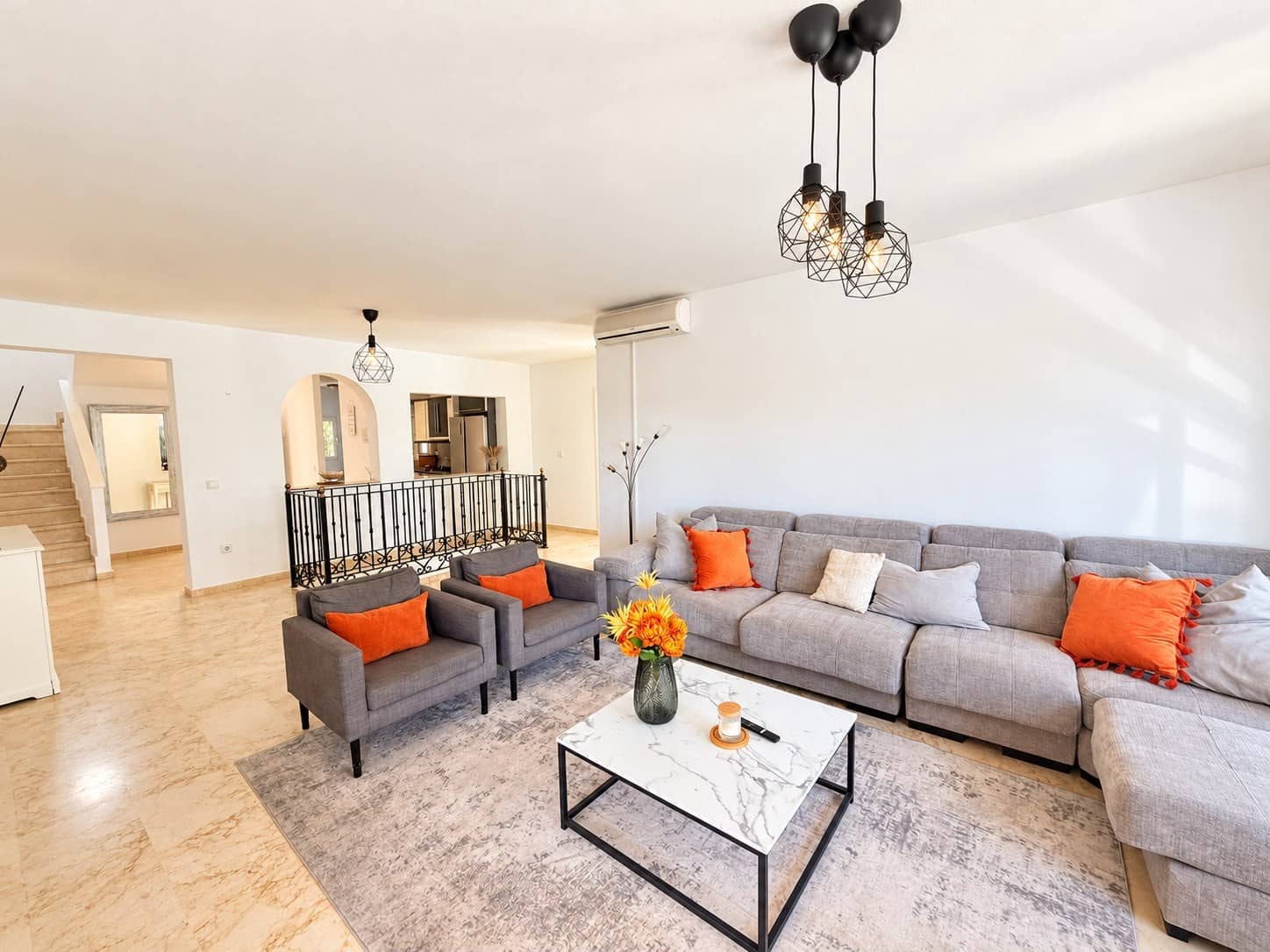 5 chambre Villa/Maison à vendre à Orihuela Costa avec piscine garage - 645 000 € (Ref: 10186711)