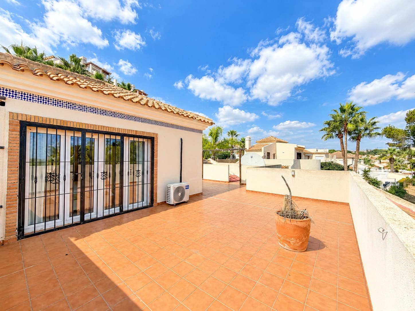 5 chambre Villa/Maison à vendre à Orihuela Costa avec piscine garage - 645 000 € (Ref: 10186711)