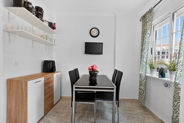 2 slaapkamer Huis te koop in Aguas Nuevas, Torrevieja met zwembad - € 199.000 (Ref: 10186714)