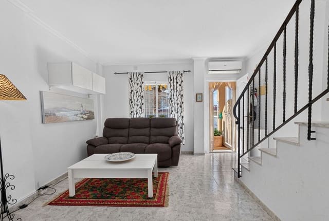 2 slaapkamer Huis te koop in Aguas Nuevas, Torrevieja met zwembad - € 199.000 (Ref: 10186714)