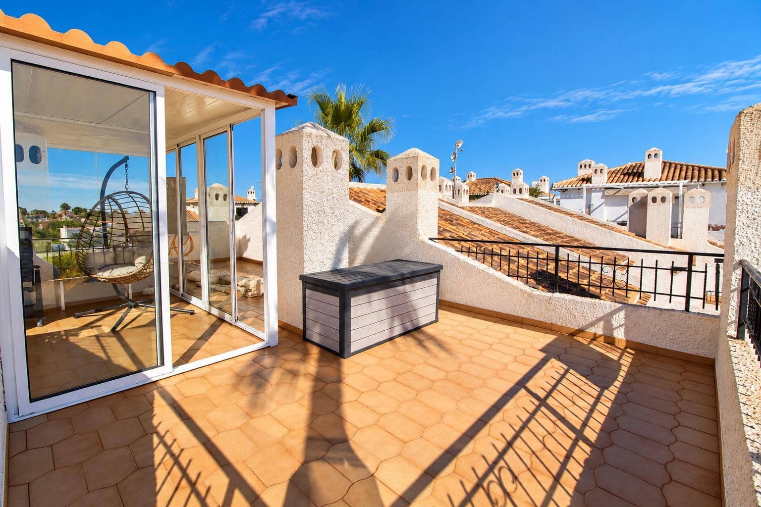 3 soverom Leilighet til salgs i Cabo Roig med svømmebasseng - € 320 000 (Ref: 10186717)