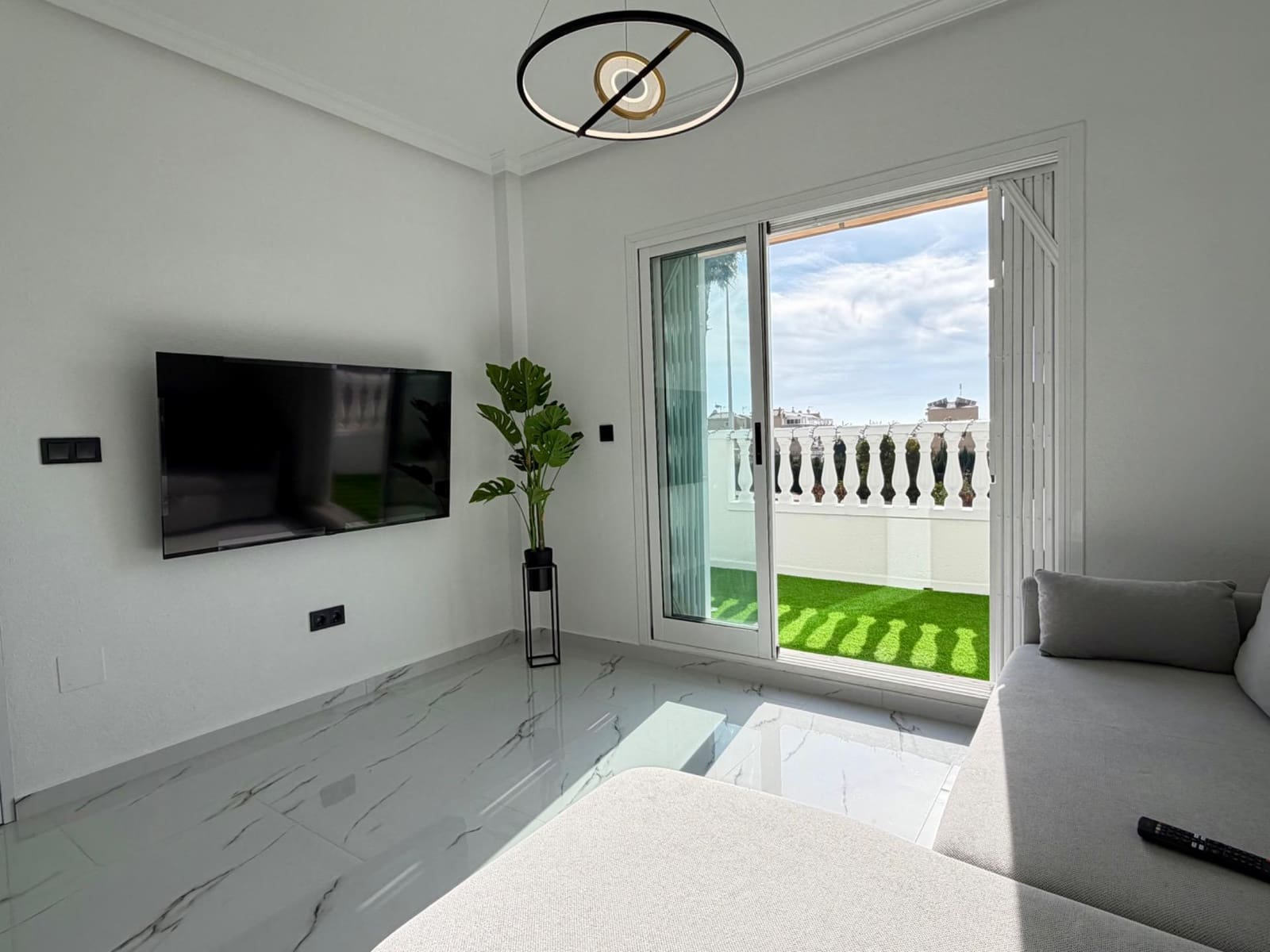 1 bedroom Apartment for sale in Orihuela Costa - € 170,000 (Ref: 9508954)