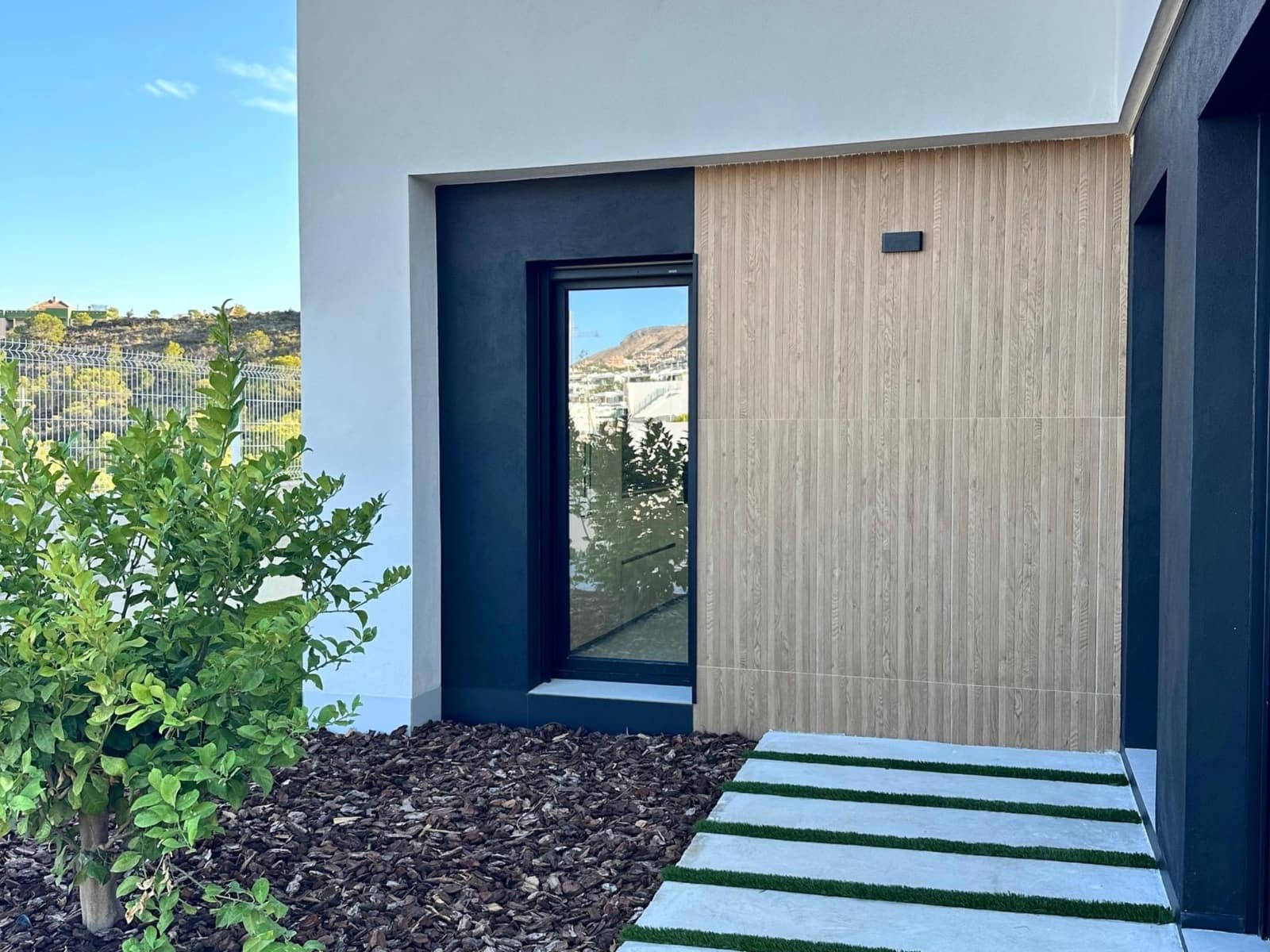 3 slaapkamer Villa te koop in Finestrat met garage - € 850.000 (Ref: 9508955)