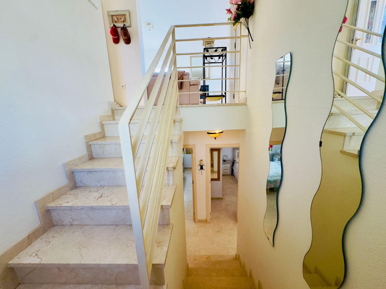 3 sypialnia Willa na sprzedaż w Playa Flamenca z basenem garażem - 365 000 € (Ref: 9513641)