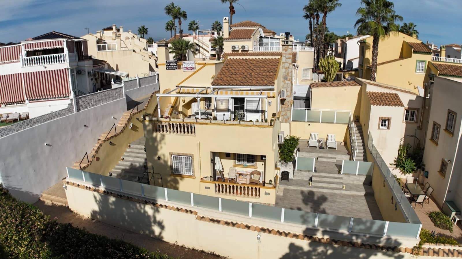 3 quarto Moradia para venda em Orihuela Costa com piscina garagem - 369 000 € (Ref: 9513641)