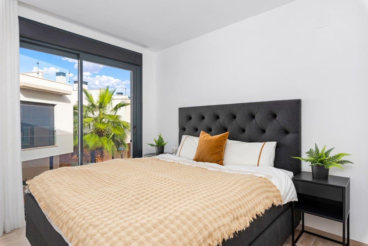 5 soveværelse Villa til salg i Cabo Roig - € 829.000 (Ref: 9513650)