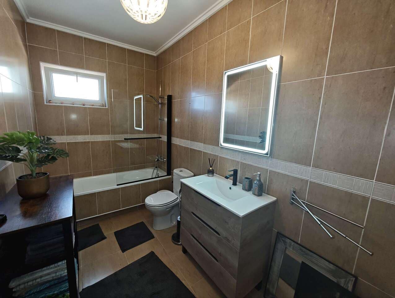 3 soveværelse Villa til salg i Sax med garage - € 399.995 (Ref: 9513651)