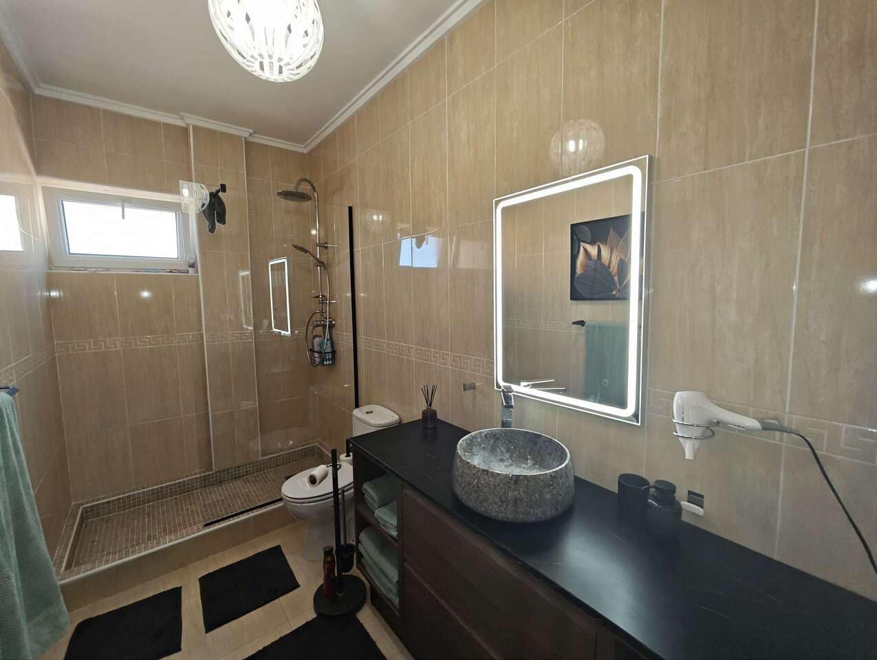 3 soveværelse Villa til salg i Sax med garage - € 399.995 (Ref: 9513651)