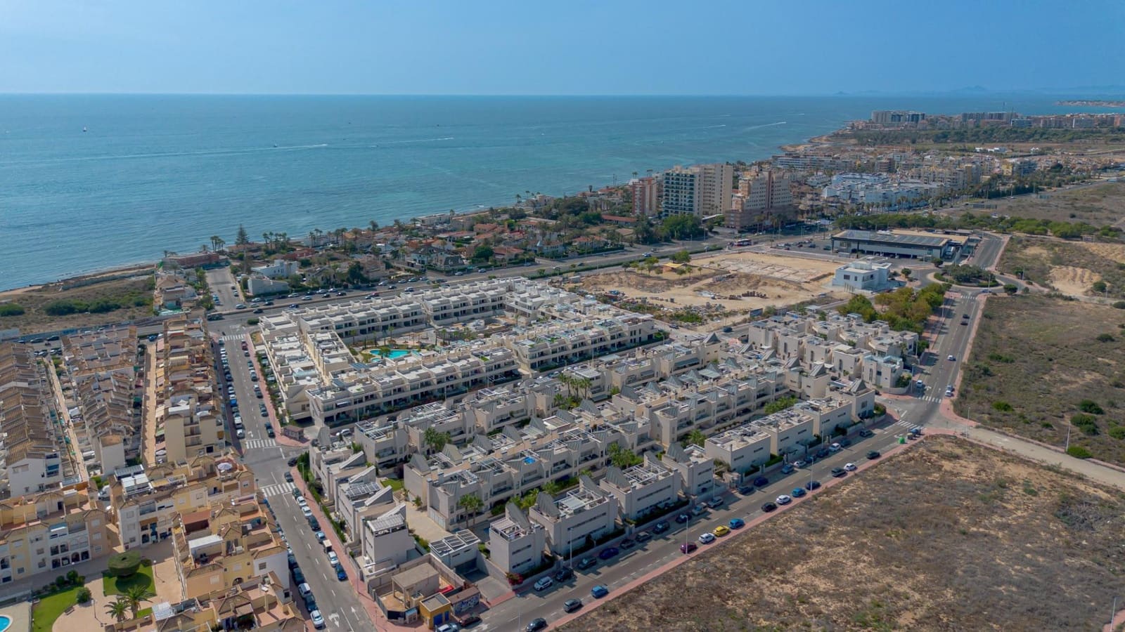 2 soverom Leilighet til salgs i Torrevieja - € 255 000 (Ref: 9513659)