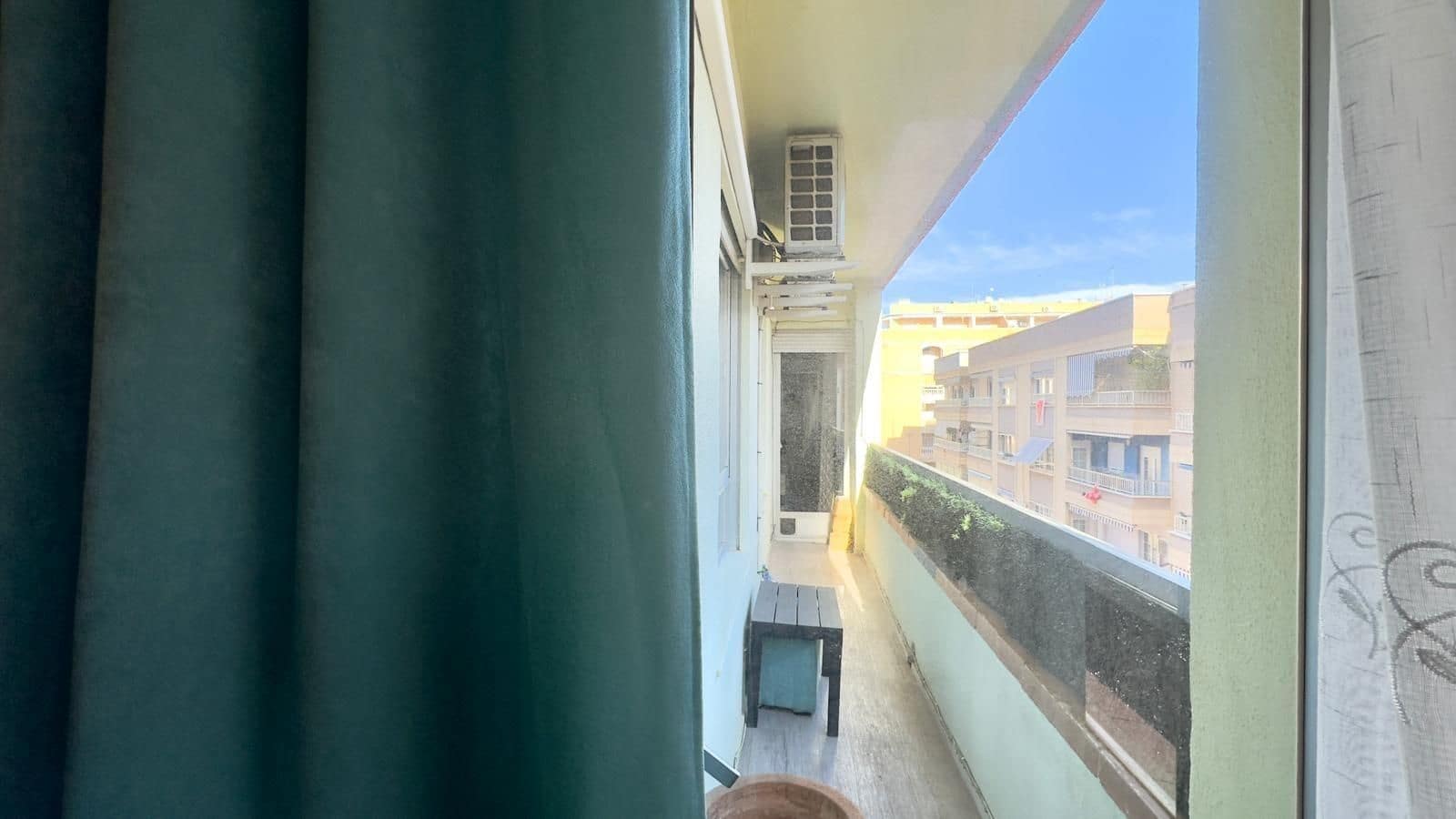 4 chambre Appartement à vendre à Torrevieja avec piscine - 199 900 € (Ref: 9513686)