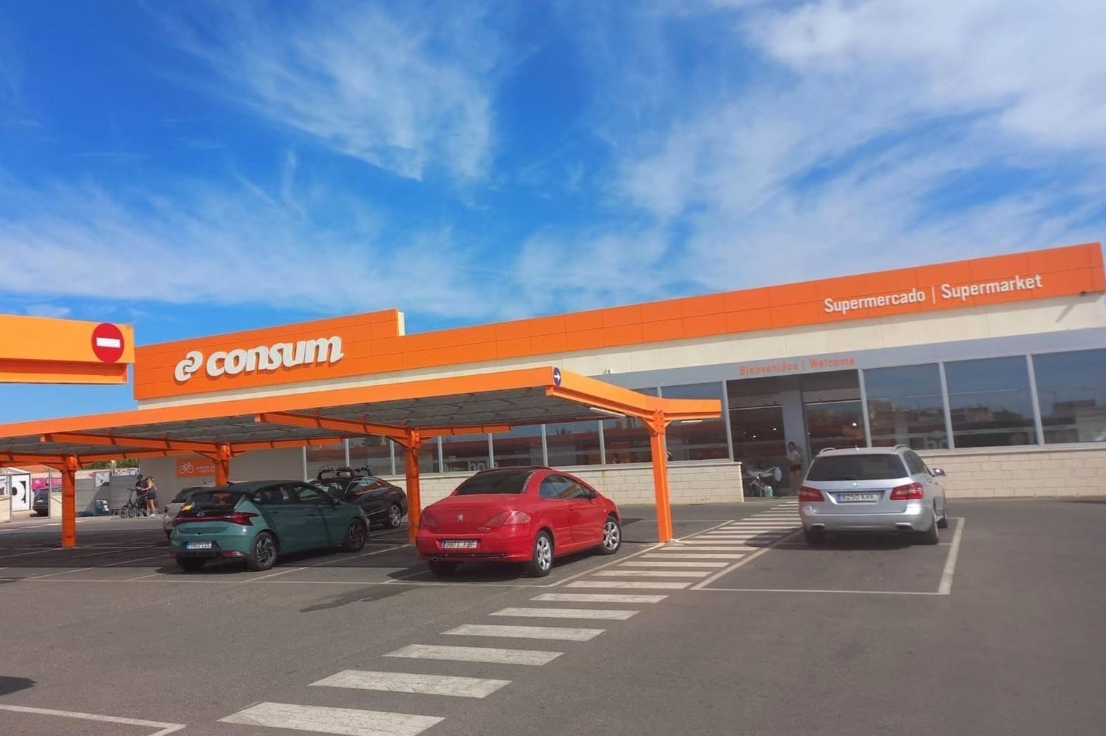 Apartamento de 2 habitaciones en Torrevieja en venta con piscina - 229.990 € (Ref: 9513709)