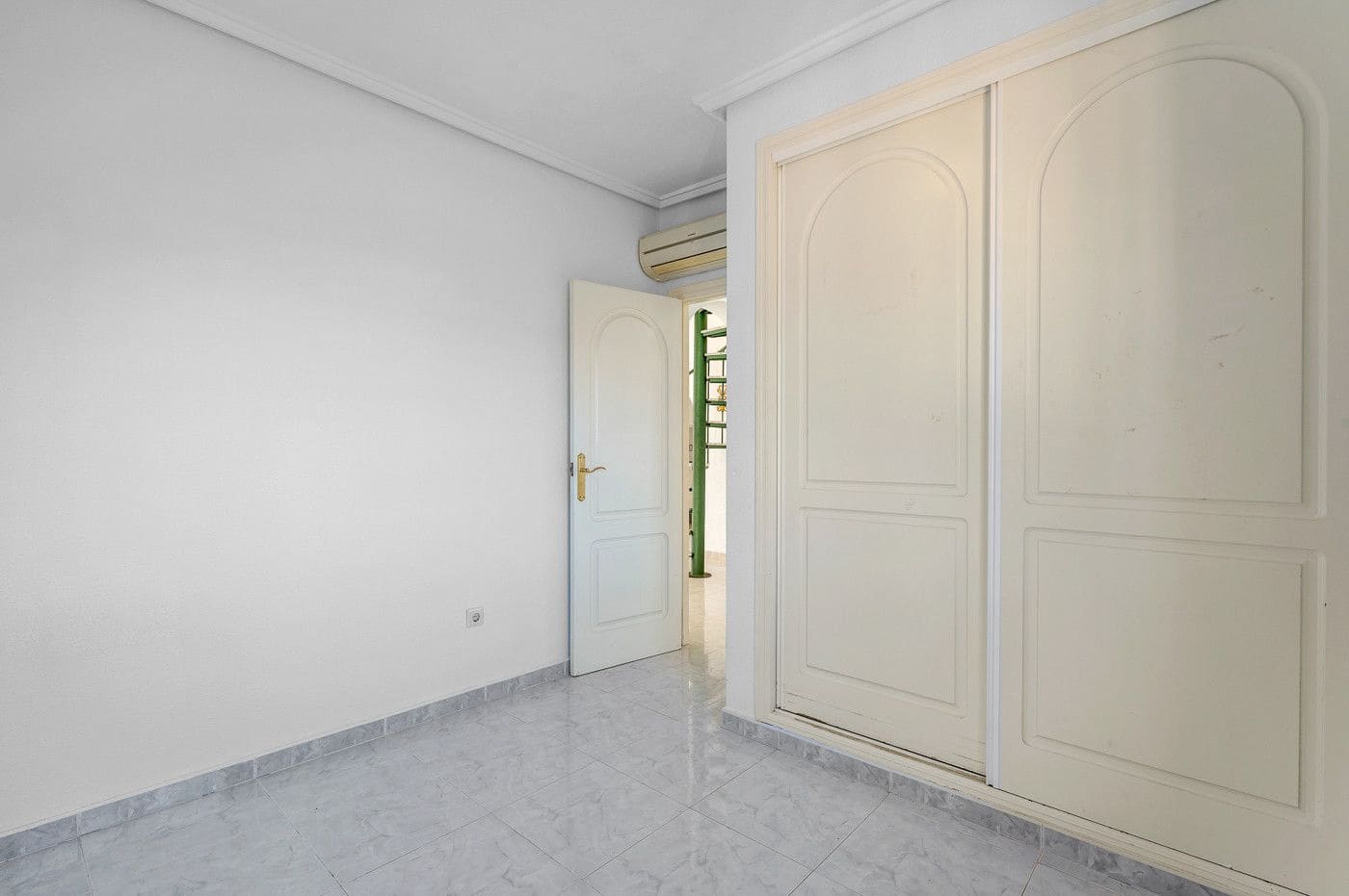 4 chambre Villa/Maison à vendre à Lo Pepin - 375 000 € (Ref: 9513712)