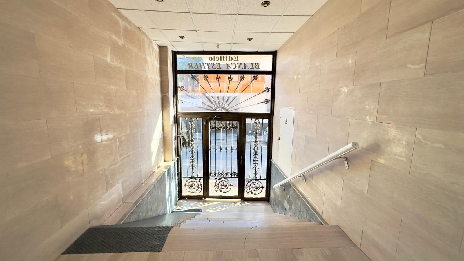 2 soveværelse Penthouse til salg i Torrevieja - € 449.900 (Ref: 9513713)