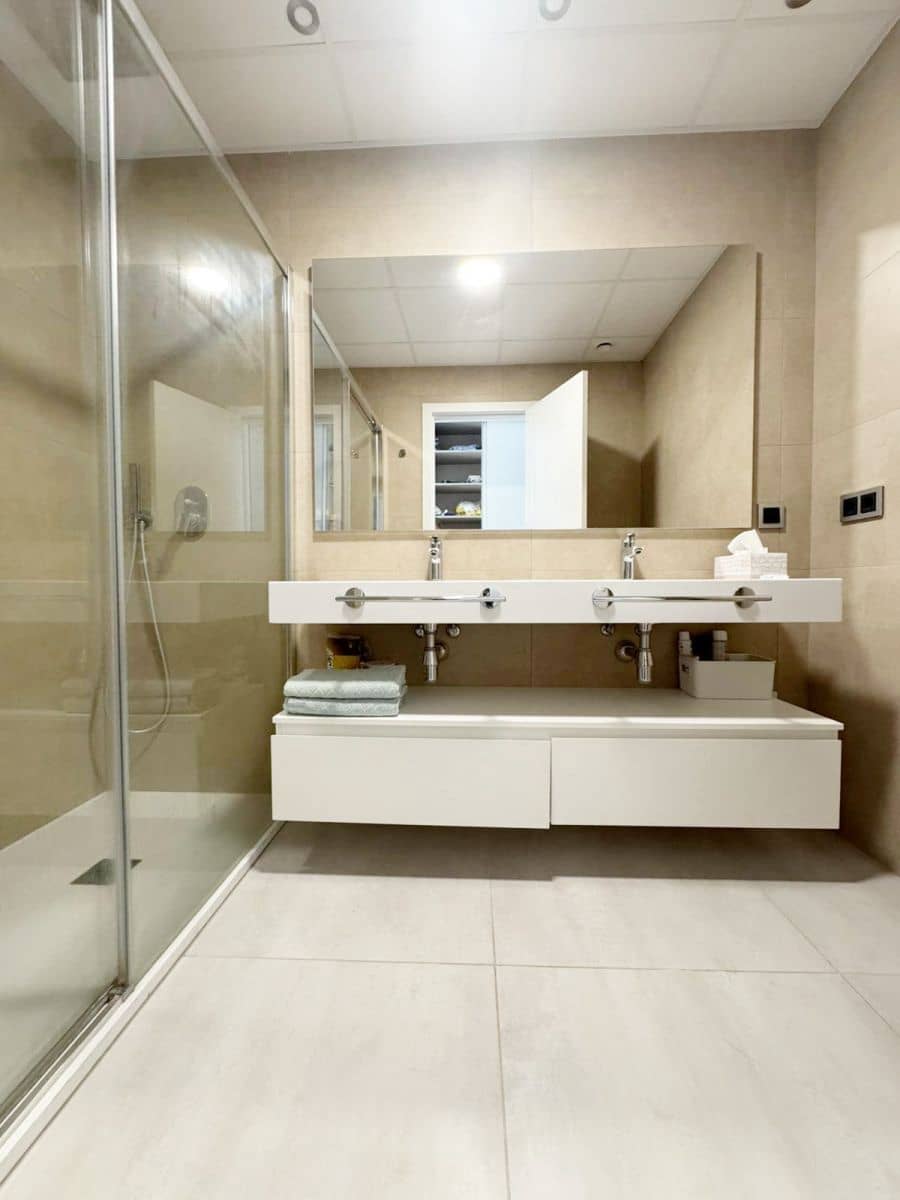 3 slaapkamer Appartement te koop in Benidorm met garage - € 699.000 (Ref: 9513742)