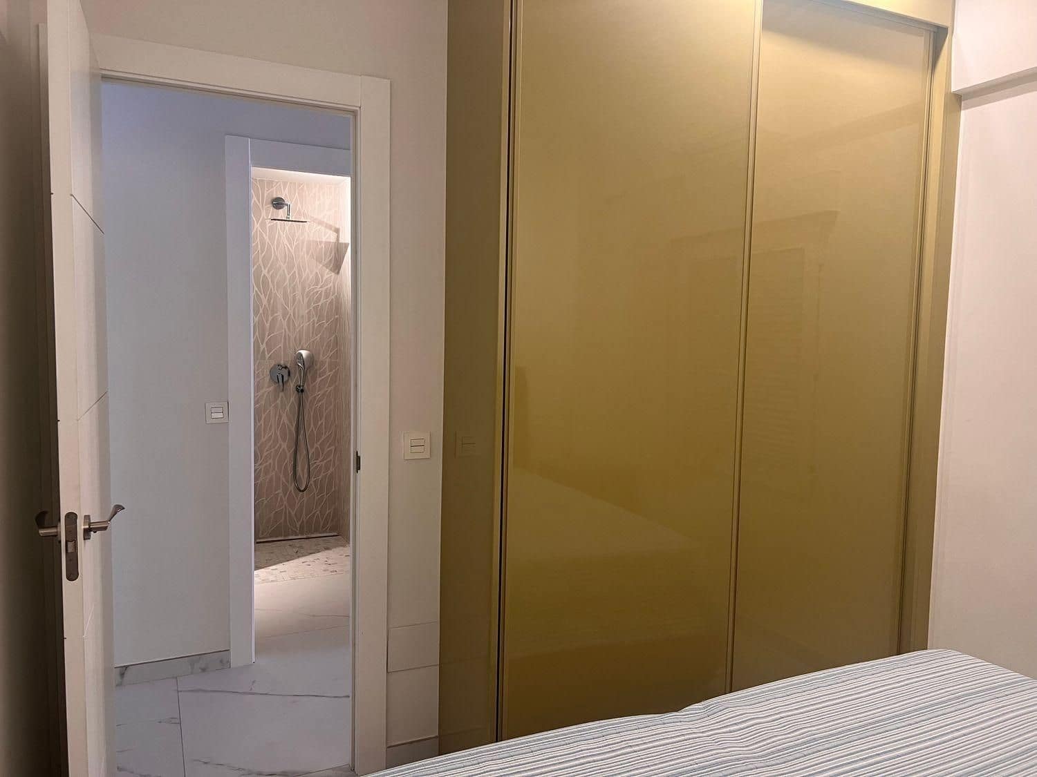 Apartamento de 3 habitaciones en Torrevieja en venta - 480.000 € (Ref: 9513755)