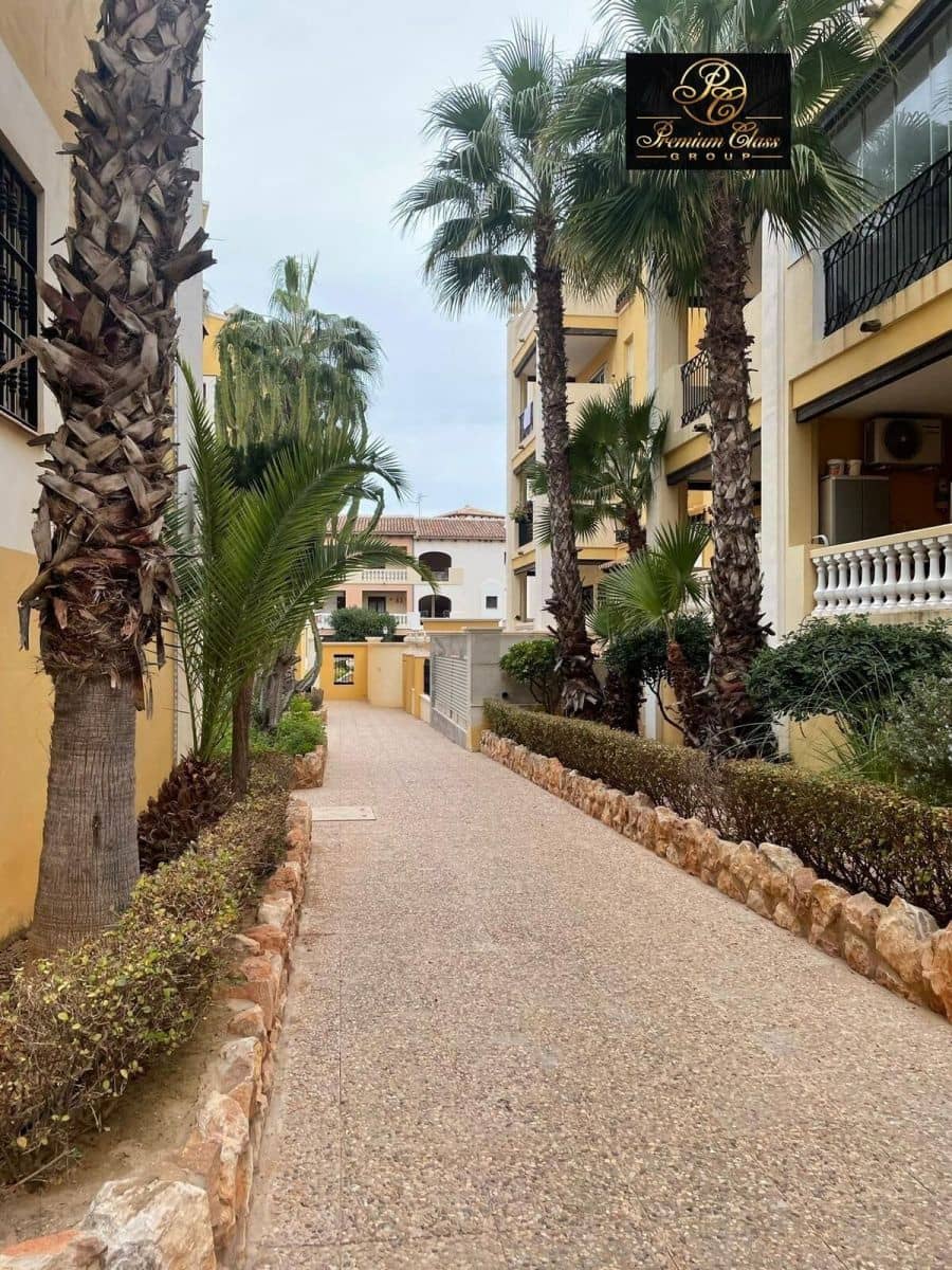 3 soverom Penthouse til salgs i Torrevieja - € 319 000 (Ref: 9513760)