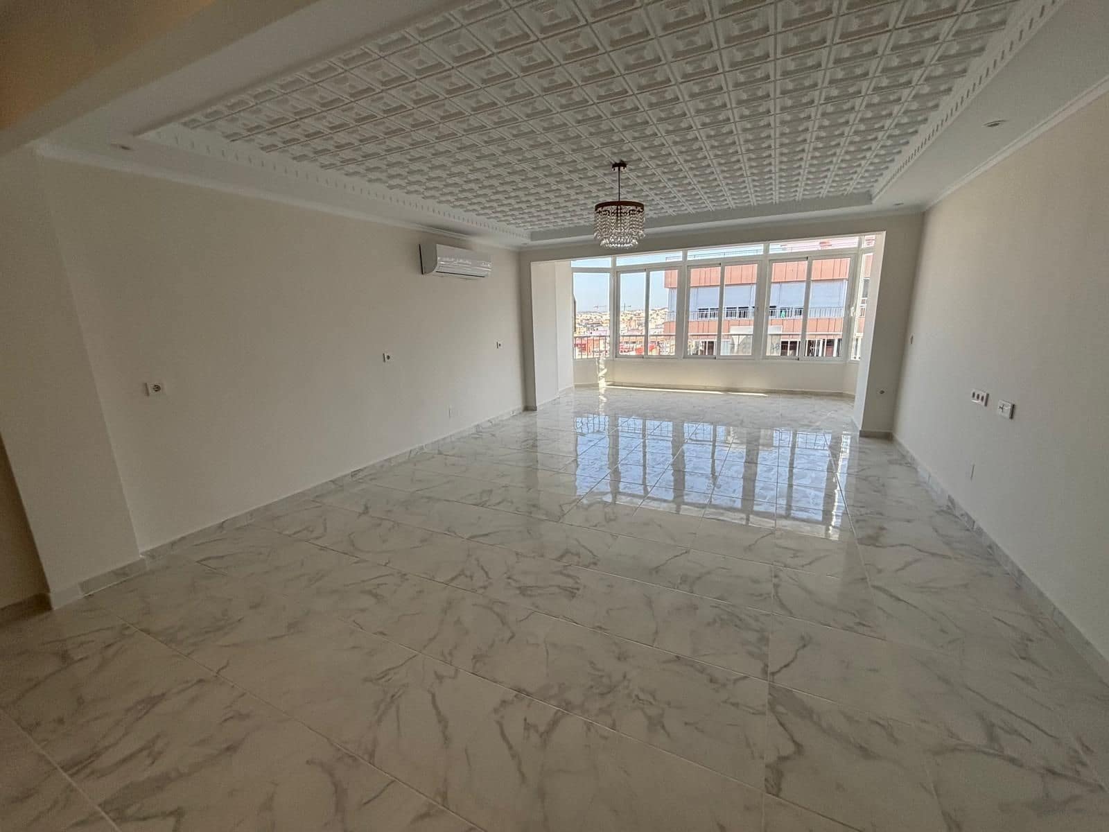 3 chambre Penthouse à vendre à Torrevieja avec piscine - 335 000 € (Ref: 9513761)