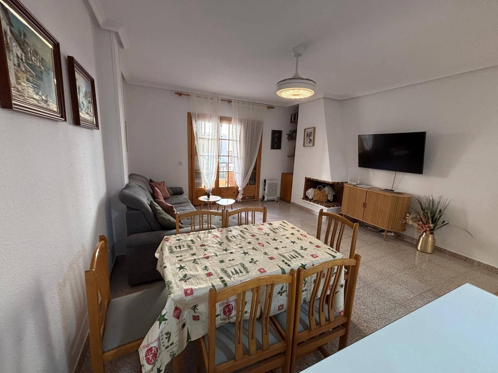 2 sypialnia Apartament na sprzedaż w Torrevieja z basenem - 219 000 € (Ref: 9513762)