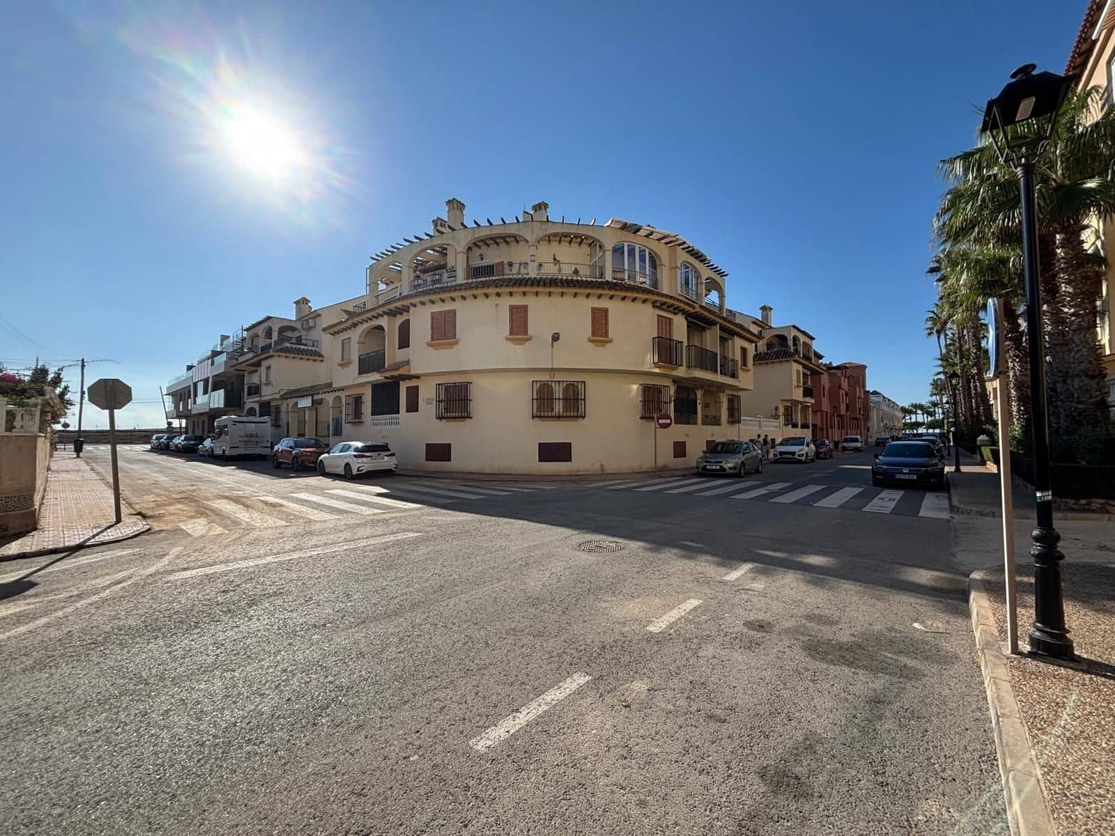 2 sypialnia Apartament na sprzedaż w Torrevieja z basenem - 219 000 € (Ref: 9513762)