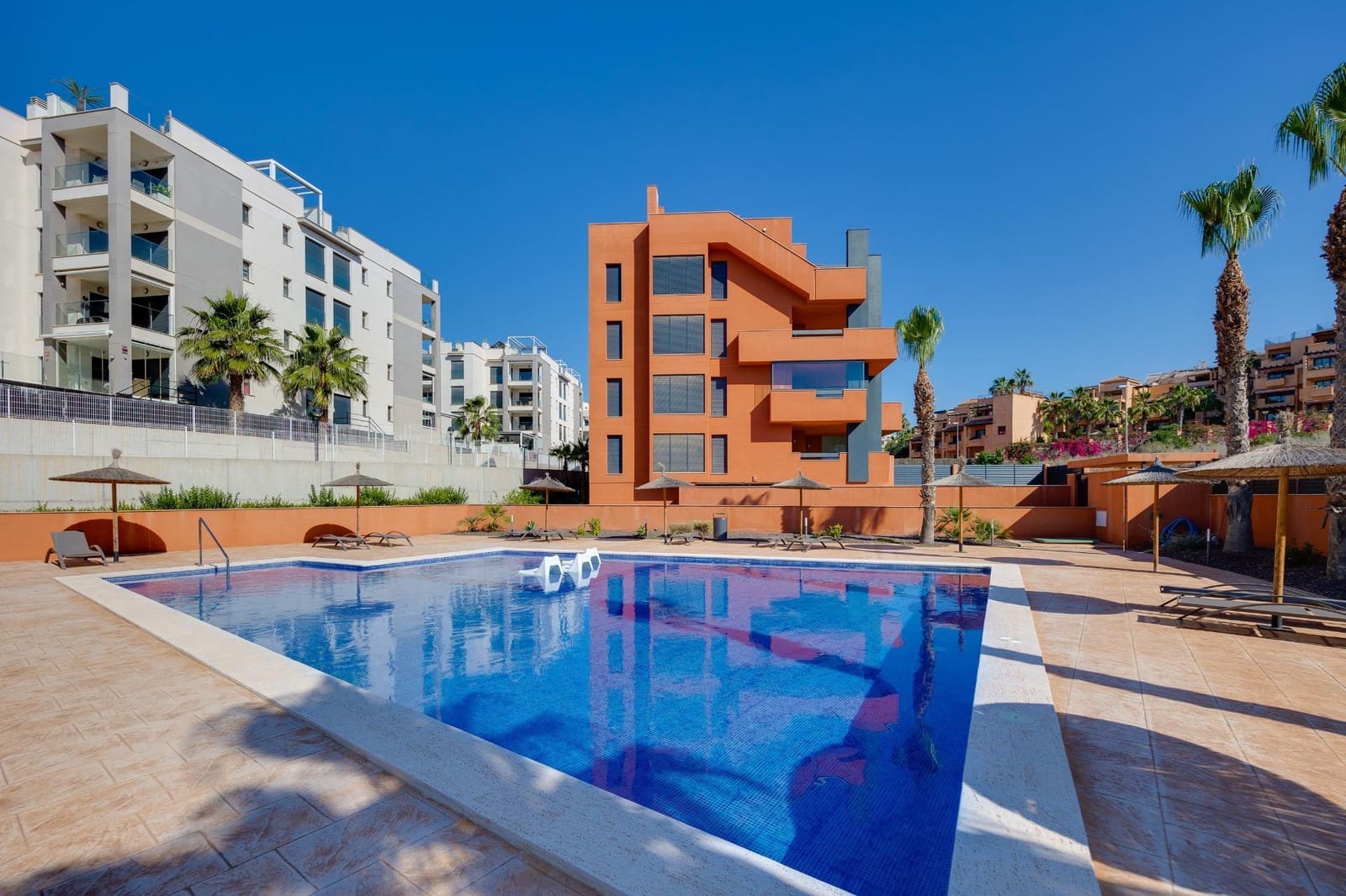 2 Zimmer Apartment zu verkaufen in Orihuela Costa mit Pool - 259.000 € (Ref: 9513768)
