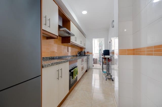3 quarto Apartamento para venda em Centro, Torrevieja - 234 969 € (Ref: 9513769)