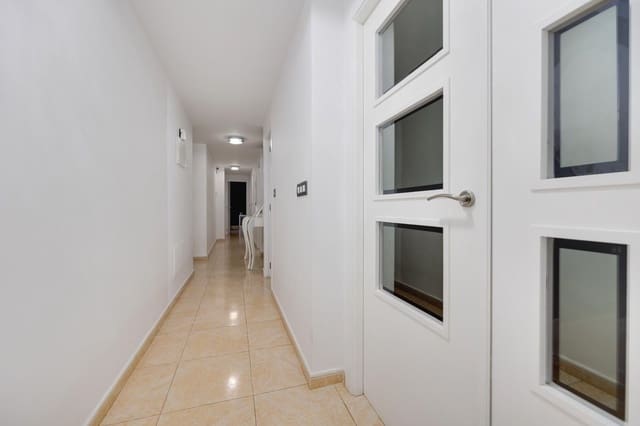 3 quarto Apartamento para venda em Centro, Torrevieja - 234 969 € (Ref: 9513769)