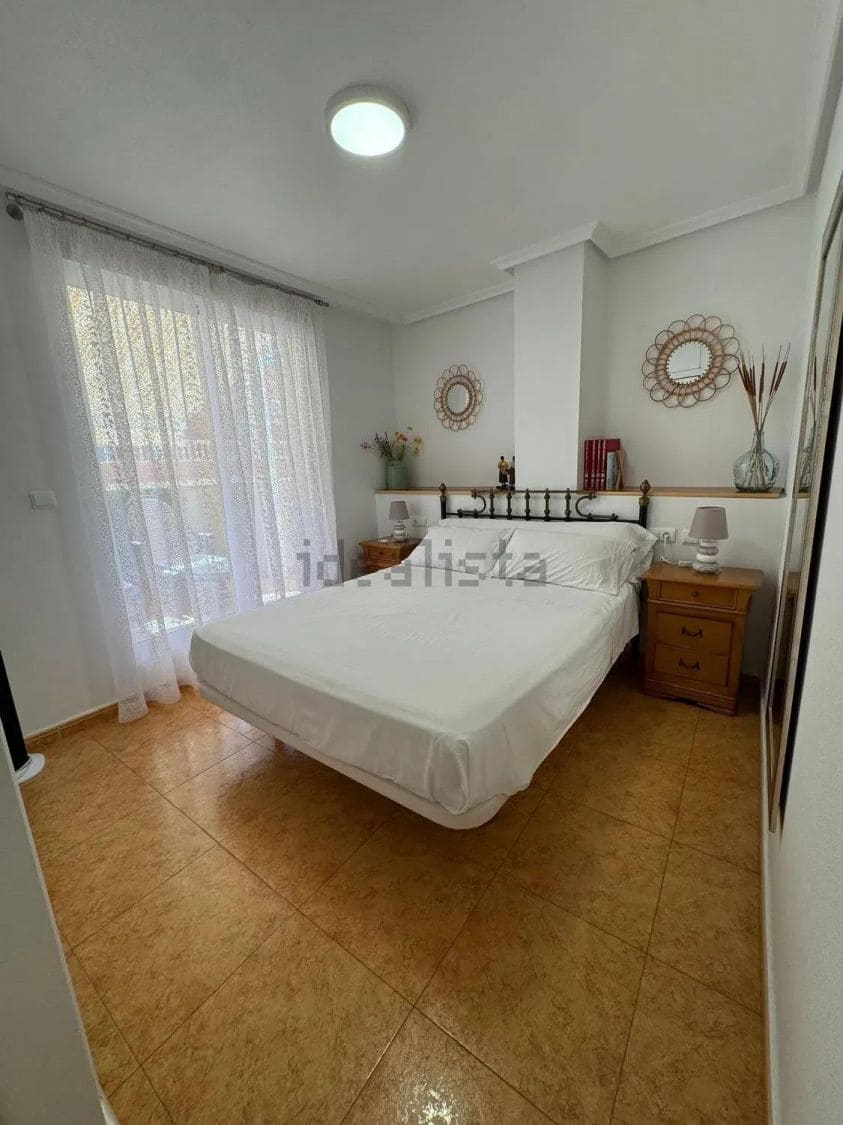 2 soveværelse Penthouse til salg i Torrevieja - € 218.000 (Ref: 9513770)