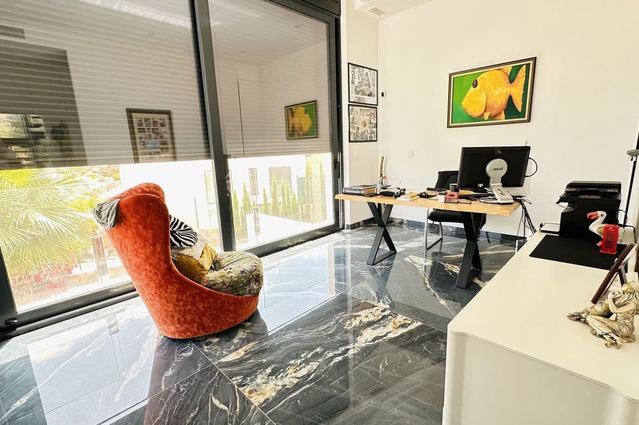 6 bedroom Villa for sale in Las Colinas Golf with garage - € 2,195,000 (Ref: 9513771)