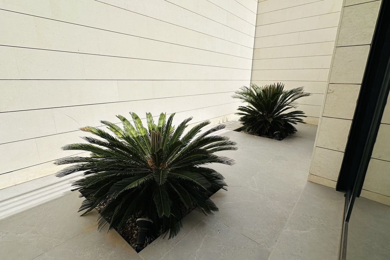 6 bedroom Villa for sale in Las Colinas Golf with garage - € 2,195,000 (Ref: 9513771)