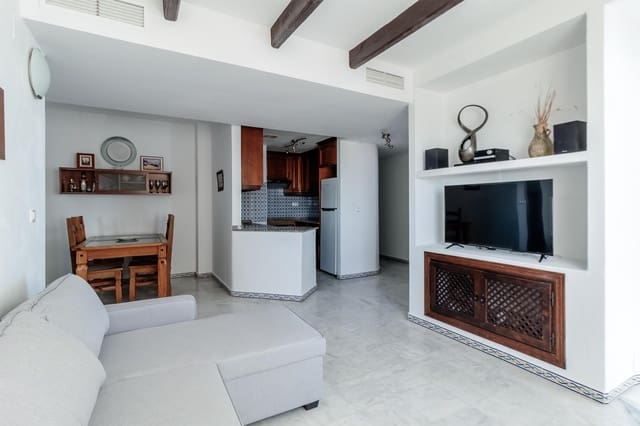 3 makuuhuone Huoneisto myytävänä paikassa Los Frutales, Torrevieja mukana uima-altaan - 259 900 € (Ref: 9513777)