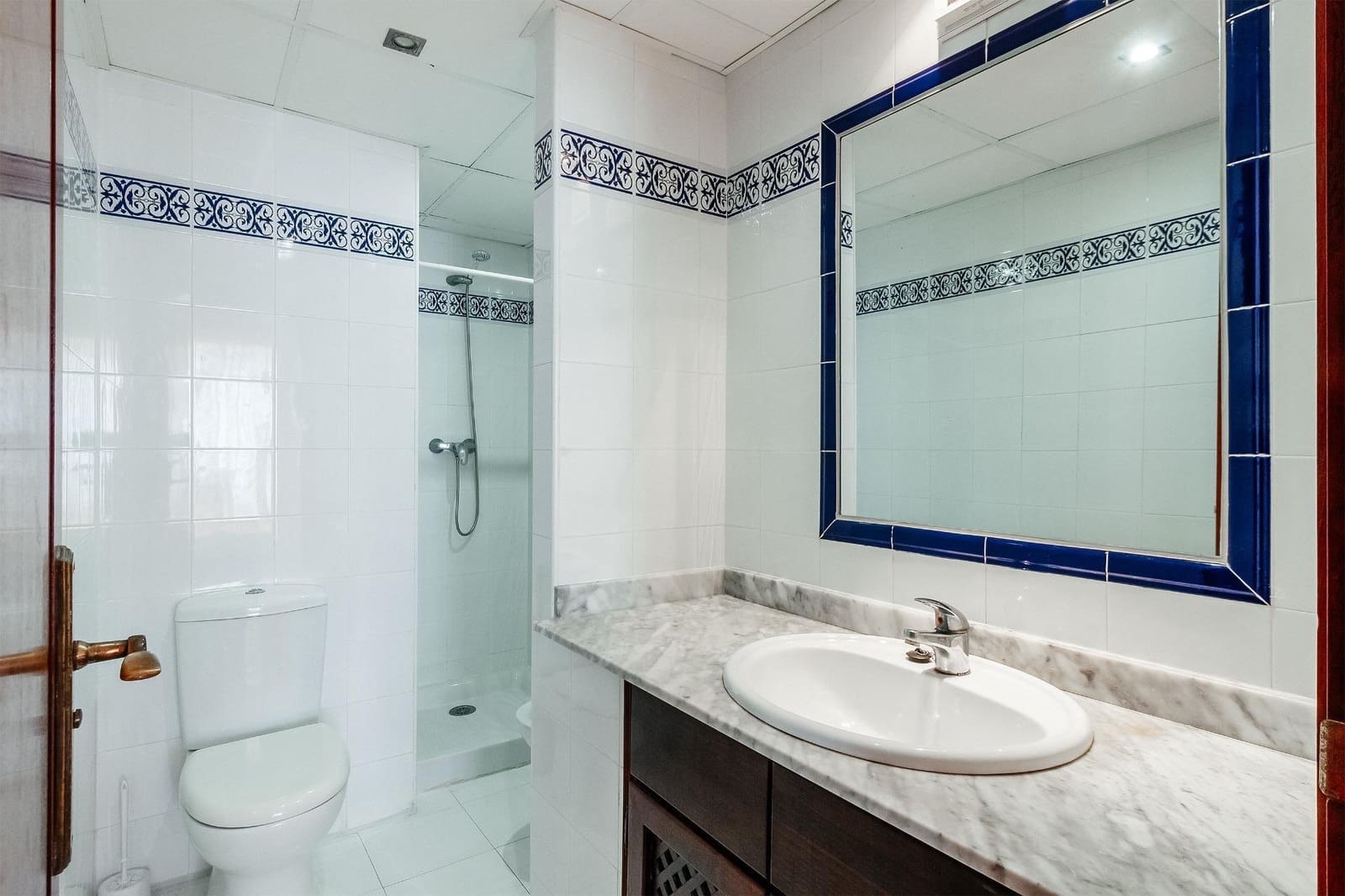 3 makuuhuone Huoneisto myytävänä paikassa Torrevieja mukana uima-altaan - 259 900 € (Ref: 9513777)