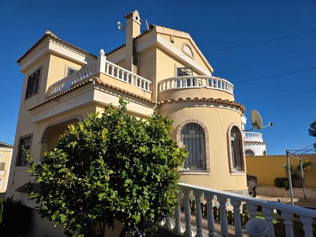 4 sypialnia Willa na sprzedaż w Villamartín - Las Filipinas, Orihuela z basenem - 348 900 € (Ref: 9513788)