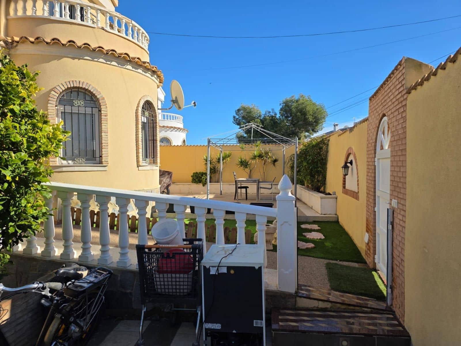 4 sypialnia Willa na sprzedaż w Orihuela Costa z basenem - 348 900 € (Ref: 9513788)