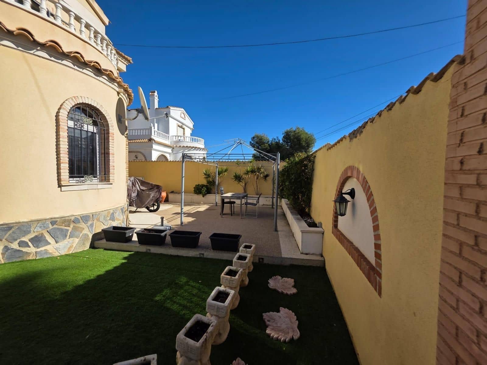 4 sypialnia Willa na sprzedaż w Orihuela Costa z basenem - 348 900 € (Ref: 9513788)