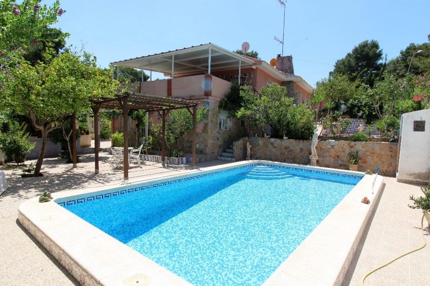 5 sovrum Villa till salu i Los Balcones med pool - 470 000 € (Ref: 9513816)