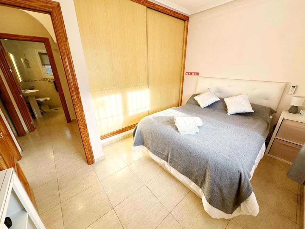 3 bedroom Villa for sale in Gea y Truyols - € 315,000 (Ref: 9513818)