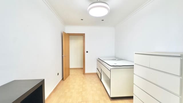3 quarto Apartamento para venda em Centro, Torrevieja - 194 900 € (Ref: 9513822)