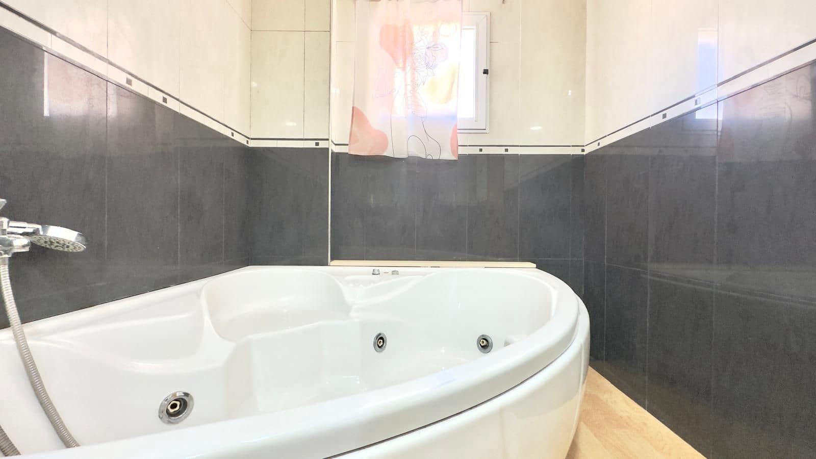 3 quarto Apartamento para venda em Torrevieja - 194 900 € (Ref: 9513822)